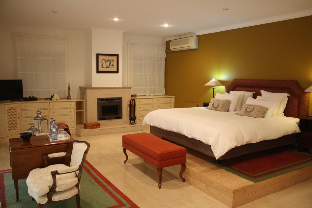 קארבואירו Encosta Da Praia Luxury Suites מראה חיצוני תמונה